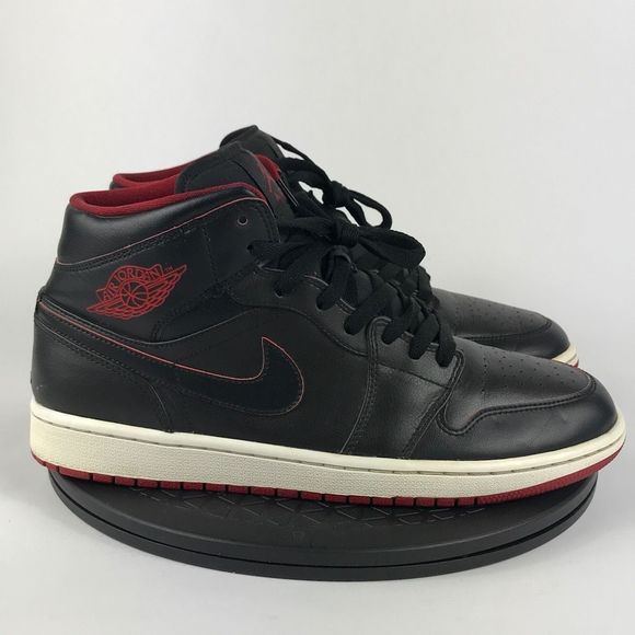 Nike Air Jordan 1 Retro Mid Black/Red 2015 554724-028 Men’s Size 10.5 - Picture 4 of 12